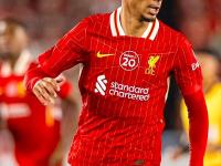 亿万28-关于塔图姆在利物浦比赛中逆转，突破纪录引发热议！的信息