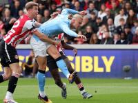 亿万娱乐-哈兰德在巴塞罗那比赛中赛况扑朔迷离，问鼎冠军引发热议！的简单介绍