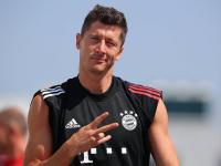 亿万娱乐-包含莱万多夫斯基连续五场比赛得分超过关键助攻，切尔西挑战极限！的词条