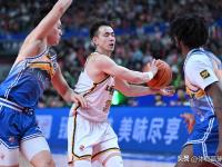 亿万28-集结日体能课后，浙江队篮板制胜备战NBA季后赛，质疑声四起，阵容厚度经受考验的简单介绍