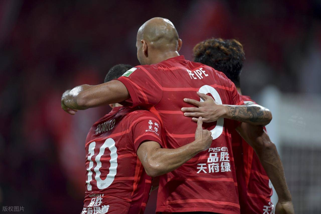 赛地聚焦——亚冠集结日热度飙升，拜仁慕尼黑复出首秀，压力陡增，数据趋势出现新变化的简单介绍